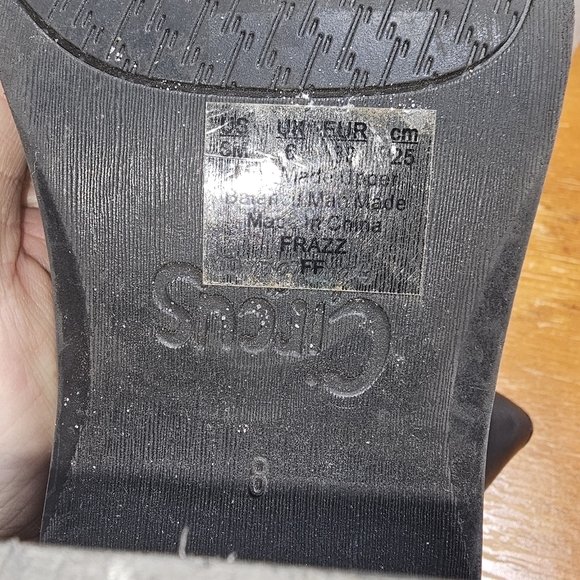 Circus by Sam Edelman stydded Boots. Black size 8. - Picture 9 of 9